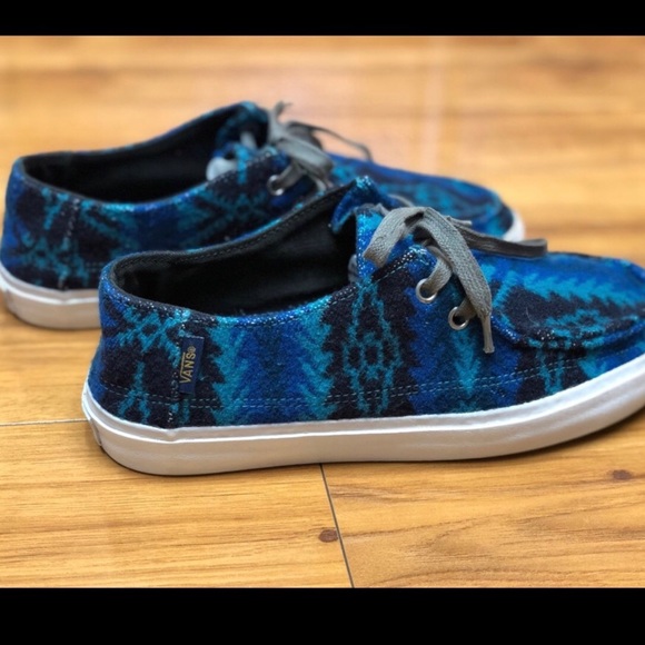 Aztec Van’s shoes - Picture 3 of 6